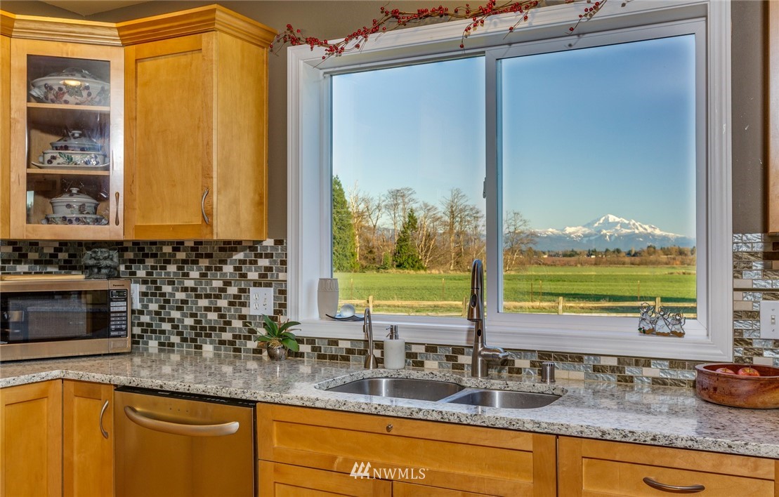 6825 Keefe Road Ferndale, WA 98248 - Photo 13 of 23 Gallery Image 13