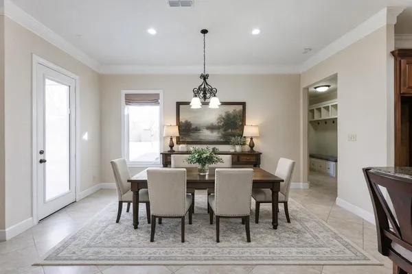 $720,000 | 7707 La Salle Avenue, Lubbock, TX 79424
