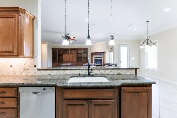 $720,000 | 7707 La Salle Avenue, Lubbock, TX 79424