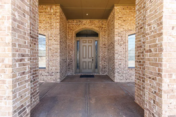 $720,000 | 7707 La Salle Avenue, Lubbock, TX 79424