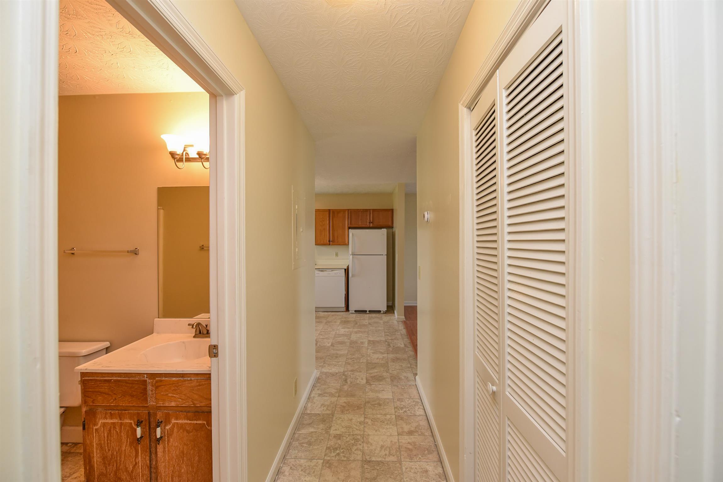 2000 R W Gordon Drive Springfield, TN 37172 - Photo 18 of 21 a view of a bathroom from a hallway