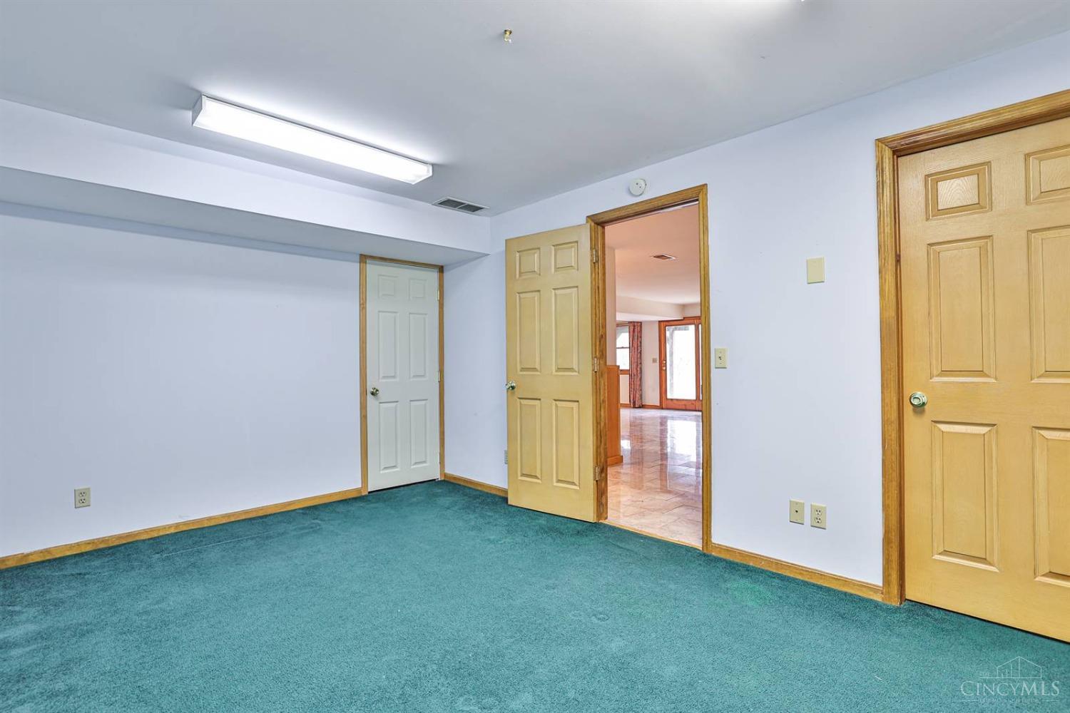 5200 West Kemper Road Cincinnati, OH 45252 - Photo 19 of 58 Gallery Image 19