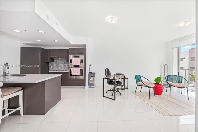 $345,000 | 7751 Northwest 107th Avenue, Unit 422, Doral, FL 33178