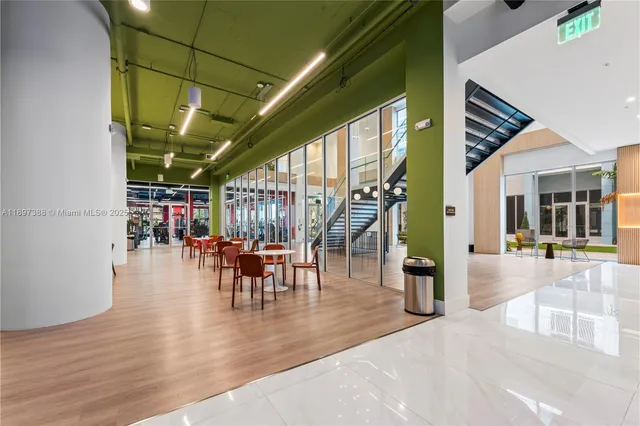 $345,000 | 7751 Northwest 107th Avenue, Unit 422, Doral, FL 33178