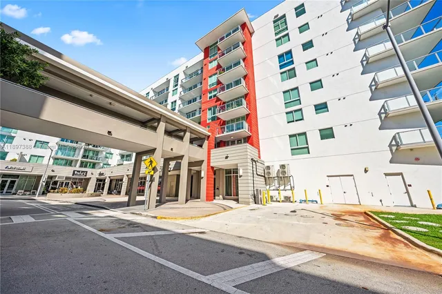 $345,000 | 7751 Northwest 107th Avenue, Unit 422, Doral, FL 33178