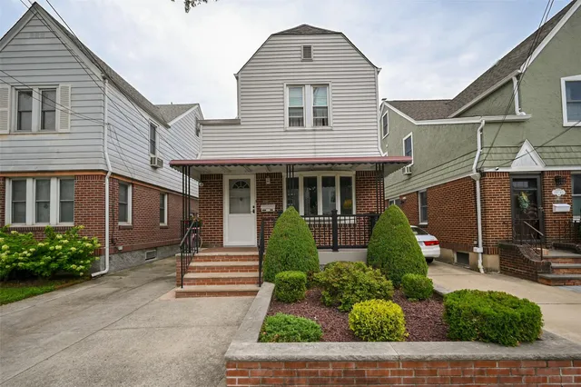 $998,000 | 171-41 Courtney Avenue | Flushing