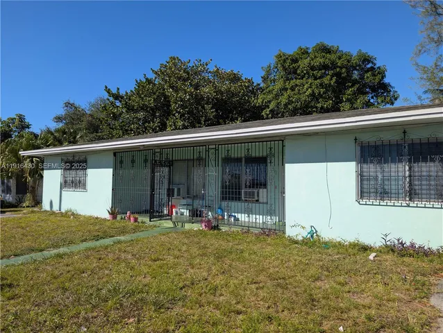 $799,000 | 335-337 Northeast 168th Street, North Miami Beach, FL 33162