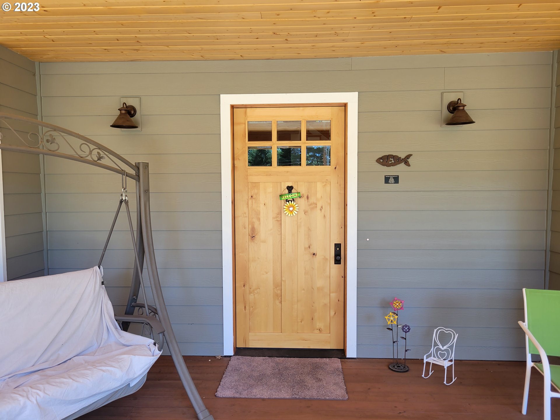 929 1st Falls View Road Stevenson, WA 98648 - Photo 3 of 48