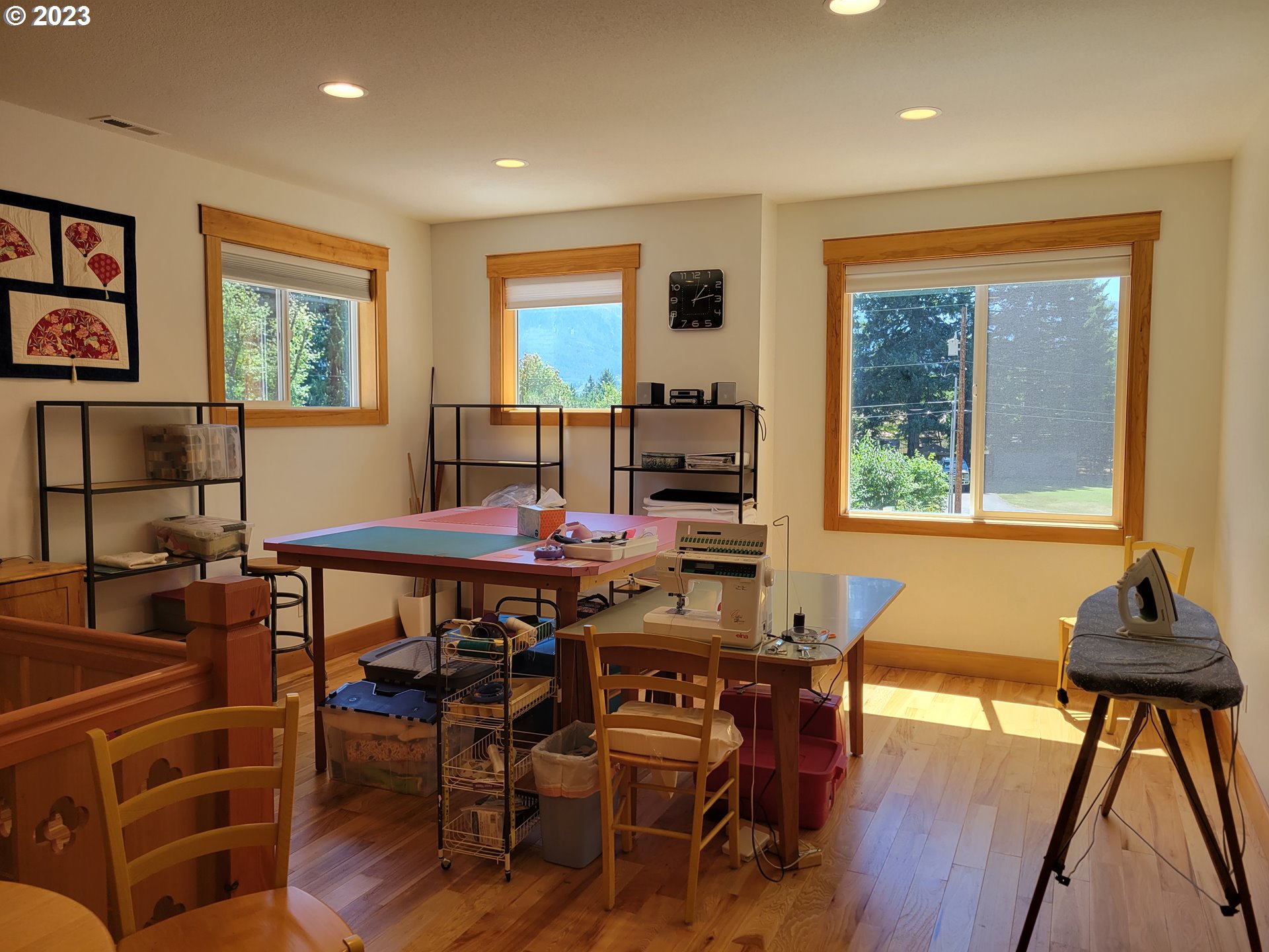 929 1st Falls View Road Stevenson, WA 98648 - Photo 39 of 48 Studio