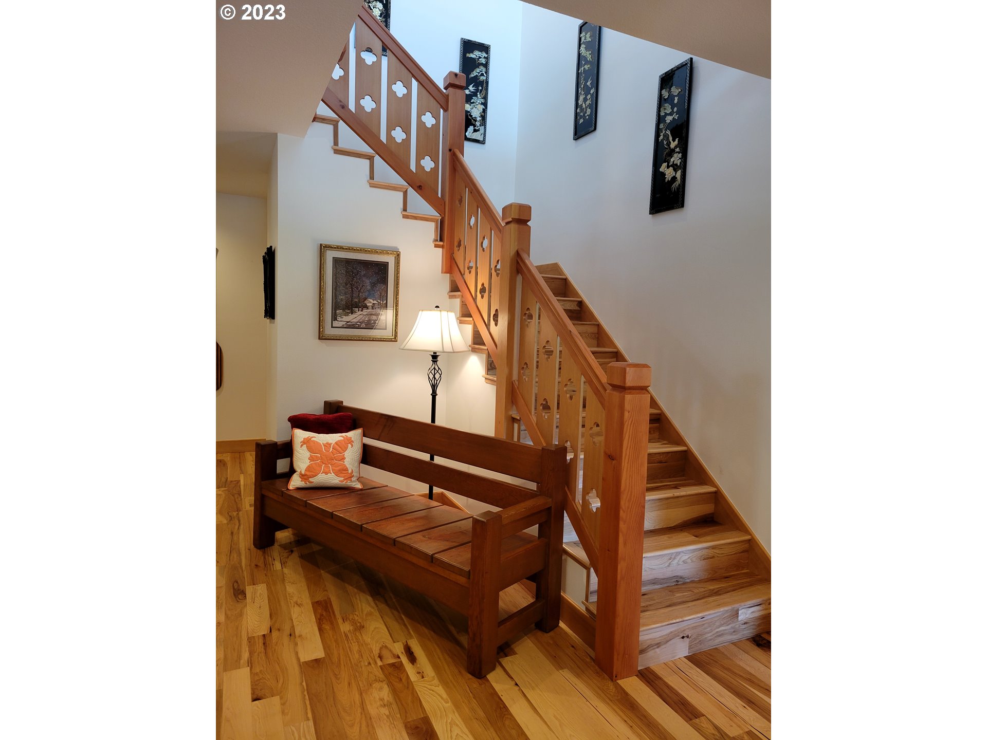 929 1st Falls View Road Stevenson, WA 98648 - Photo 7 of 48 Staircase