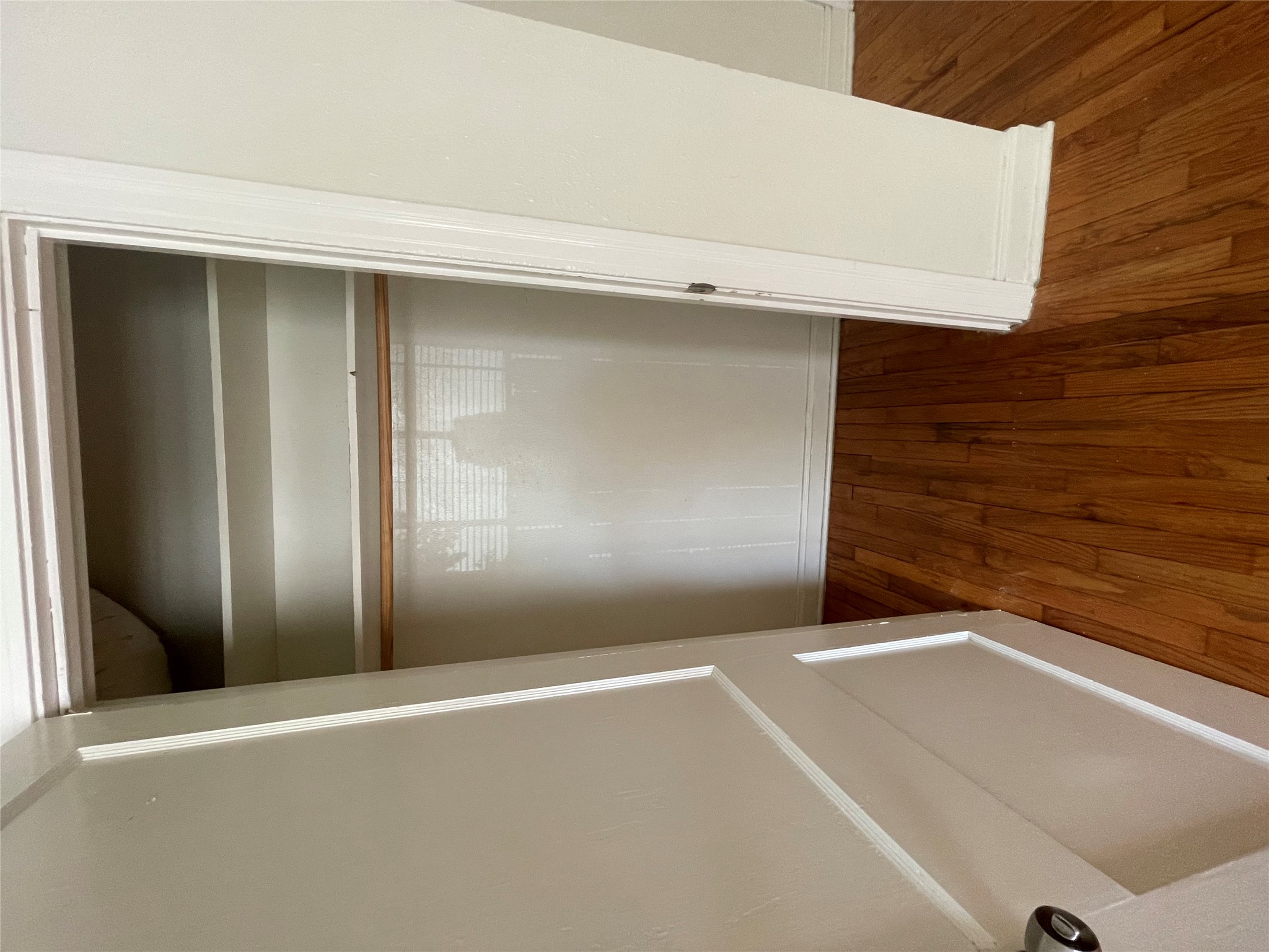 819 East 31st Street Austin, TX 78705 - Photo 12 of 19 a view of washer and dryer