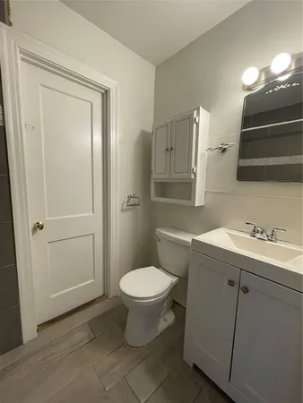 $2,700 | 819 East 31st Street, Austin, TX 78705