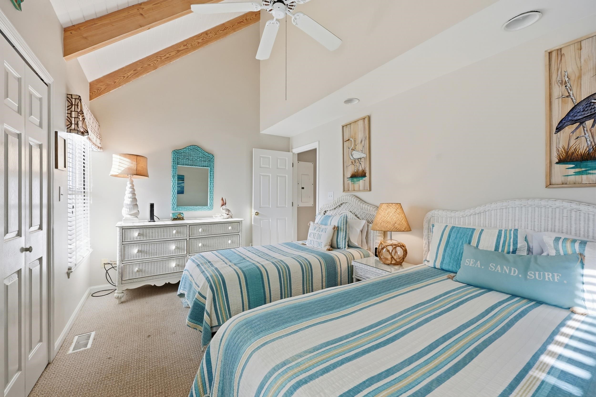 32 Spottail Lane Pawleys Island, SC 29585 - Photo 11 of 37