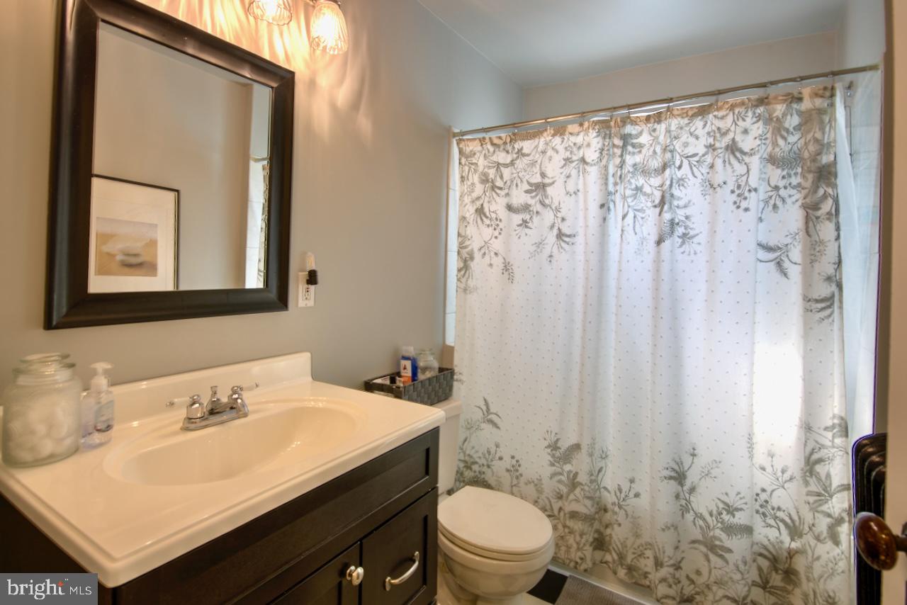52 North 3rd Street Emmaus, PA 18049 - Photo 12 of 17 Gallery Image 12