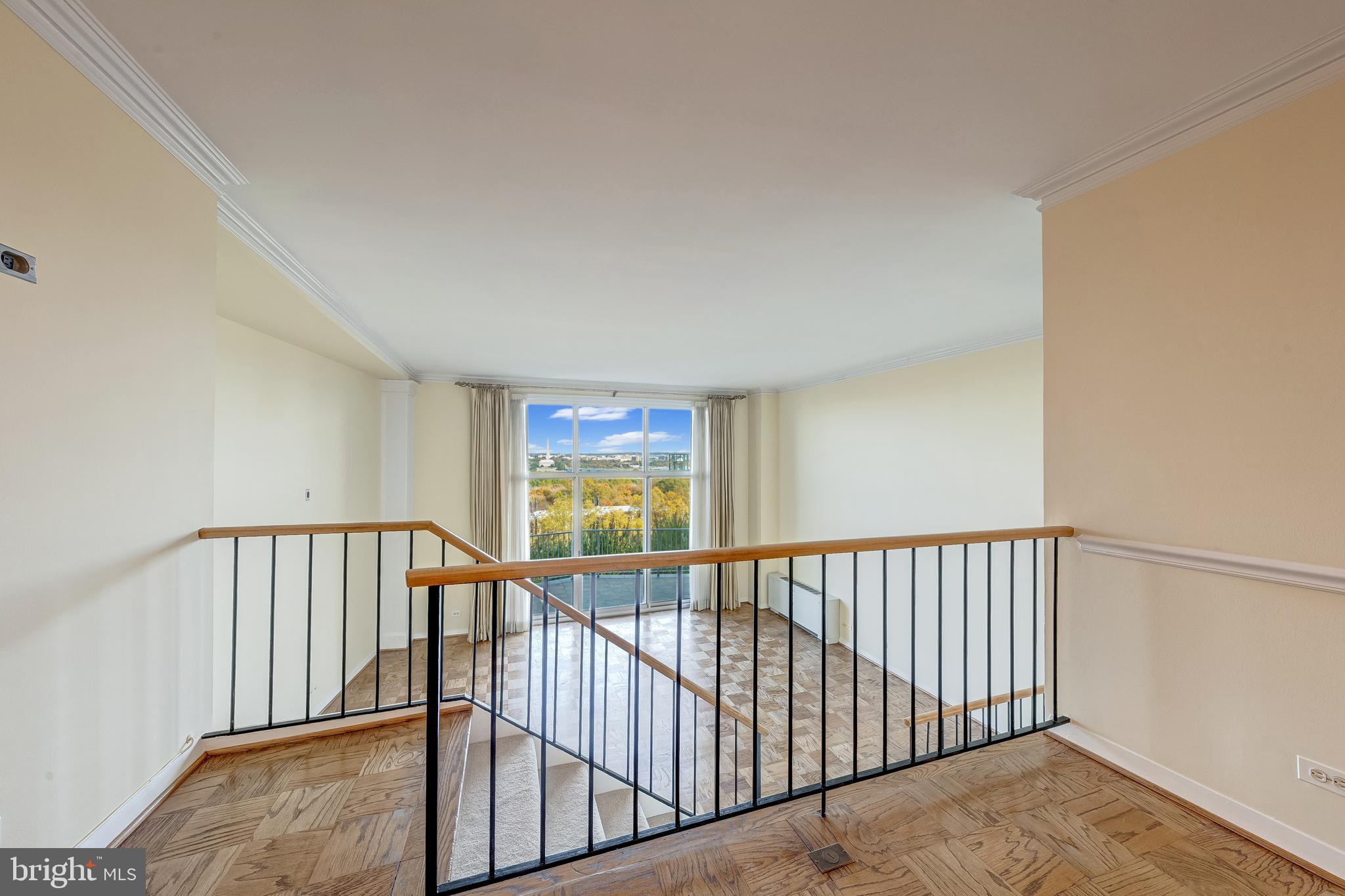 1200 North Nash Street, Unit 549 Arlington, VA 22209 - Photo 17 of 70 a view of hallway with a window