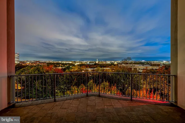 $782,500 | 1200 North Nash Street, Unit 549, Arlington, VA 22209