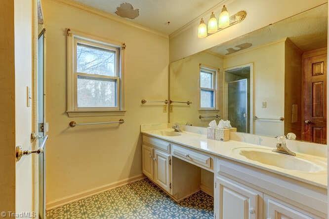 831 Wiley Lewis Road Greensboro, NC 27406 - Photo 14 of 20 Master bath