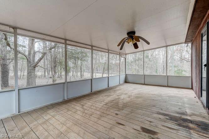 831 Wiley Lewis Road Greensboro, NC 27406 - Photo 18 of 20 Sunroom
