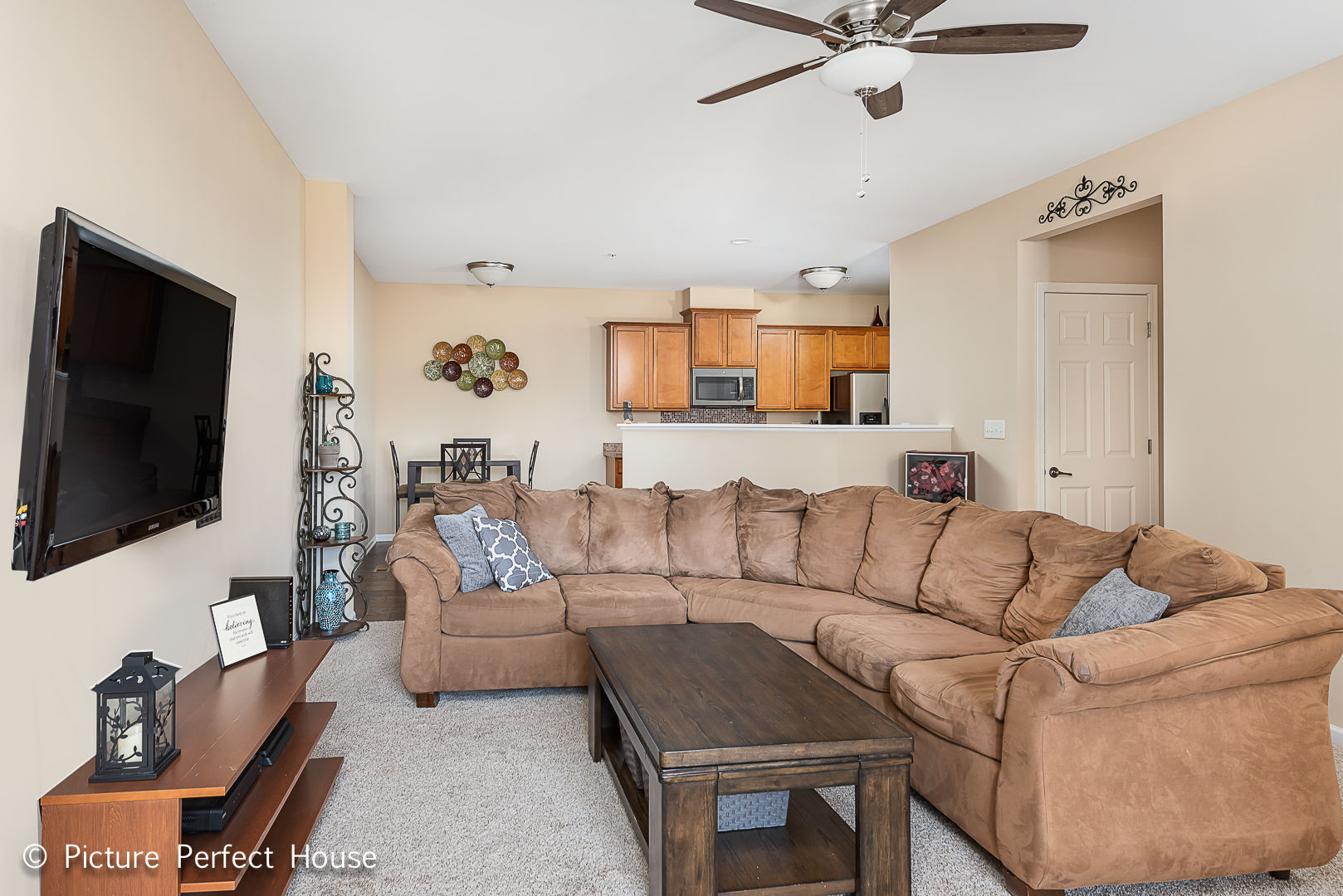 7520 Claridge Drive, Unit H Bridgeview, IL 60455 - Photo 5 of 17