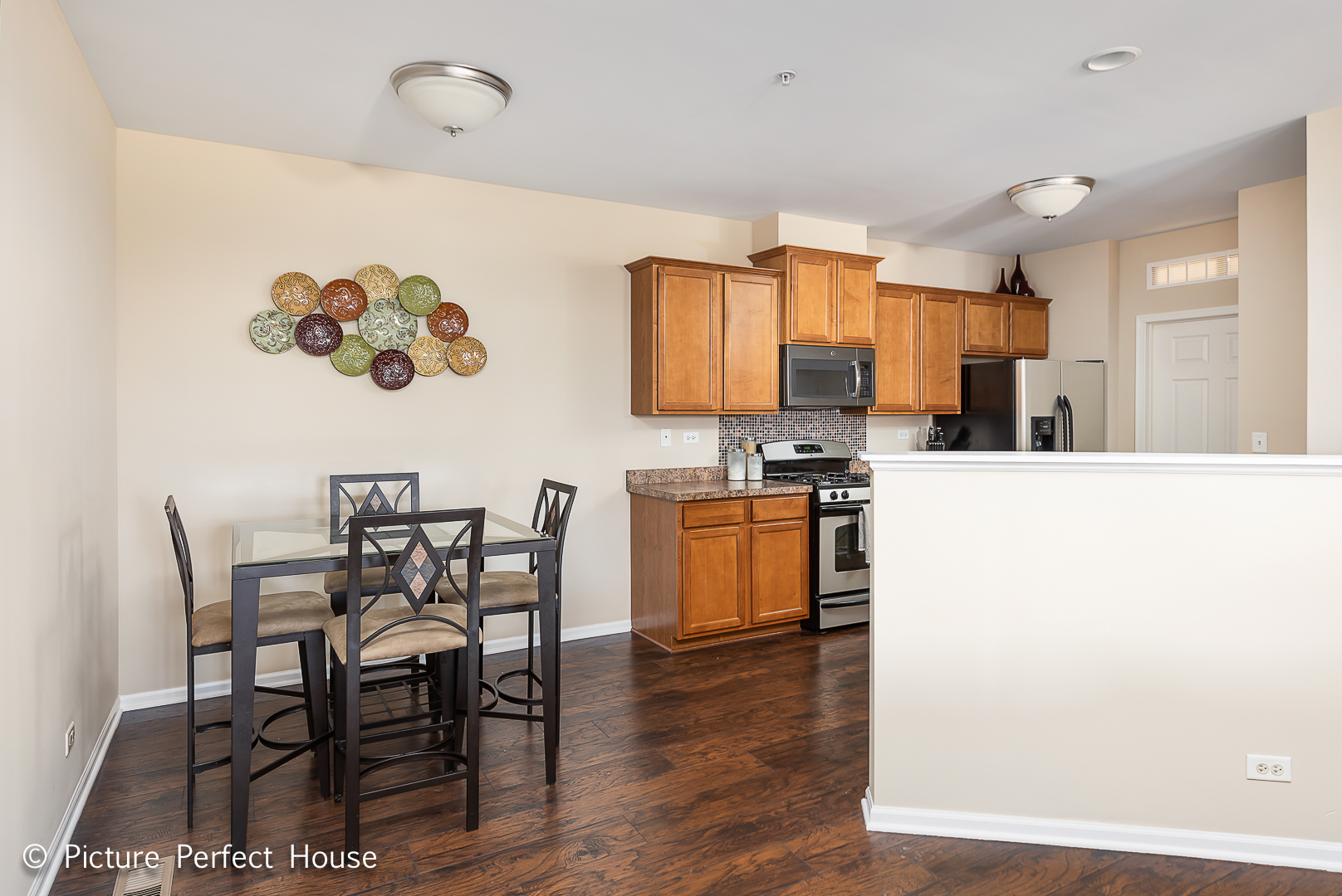 7520 Claridge Drive, Unit H Bridgeview, IL 60455 - Photo 6 of 17