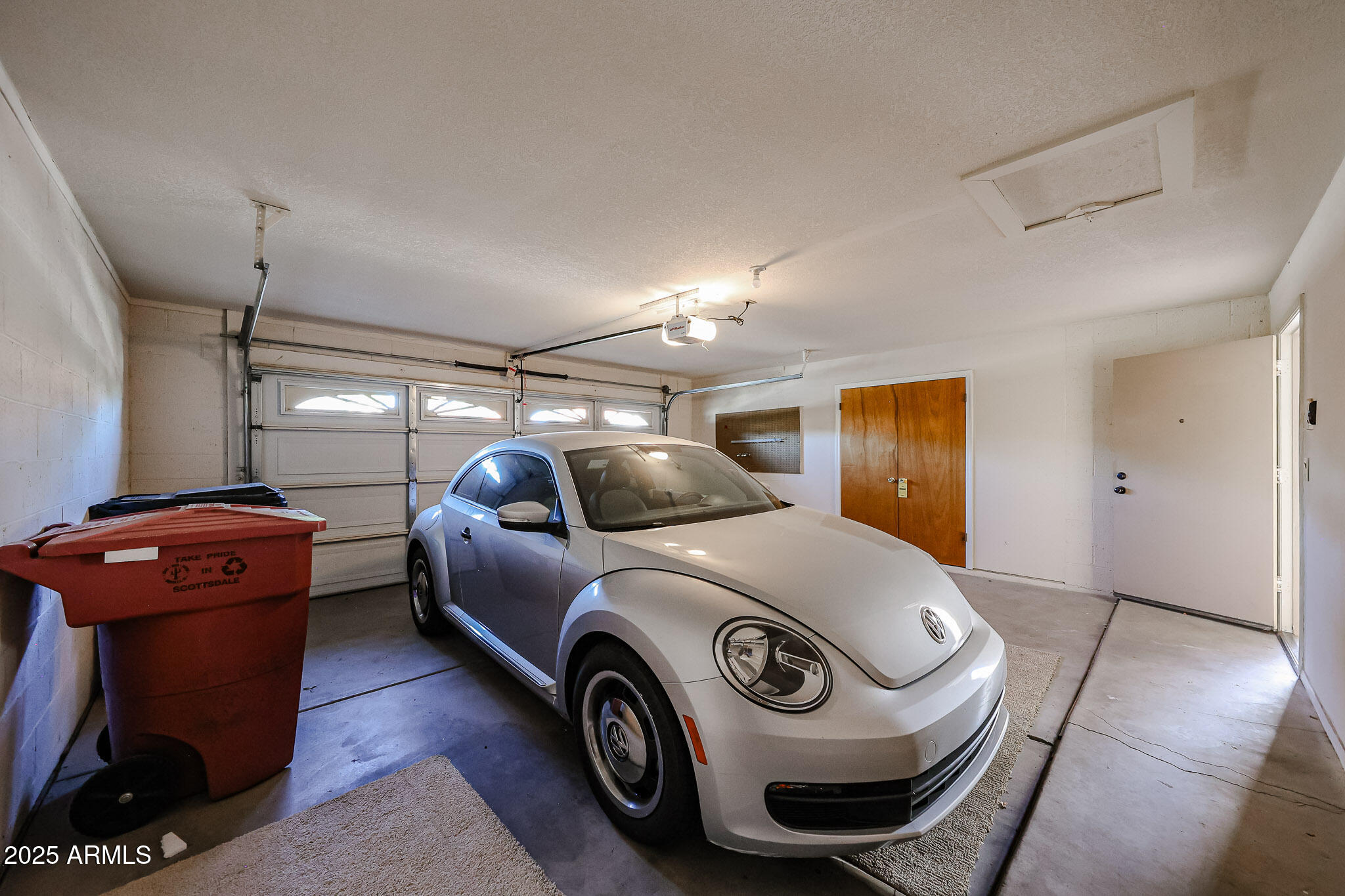 7834 East Ocotillo Road Scottsdale, AZ 85250 - Photo 39 of 47 a utility room with dryer and washer