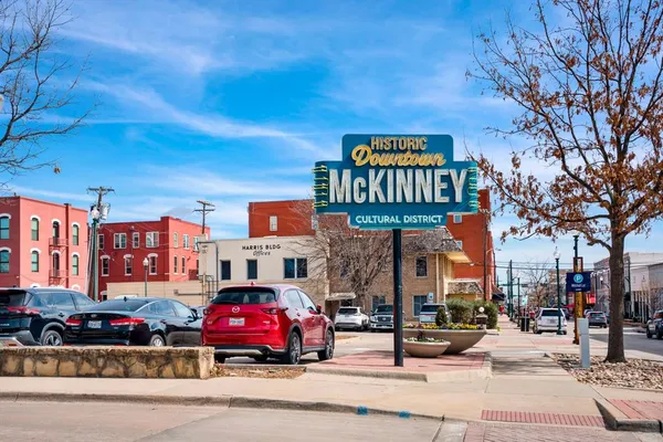 $1,700,000 | 303 North Waddill Street, McKinney, TX 75069