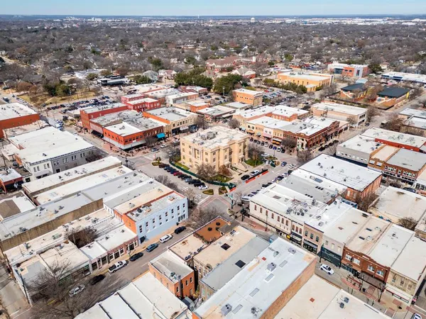 $1,700,000 | 303 North Waddill Street, McKinney, TX 75069