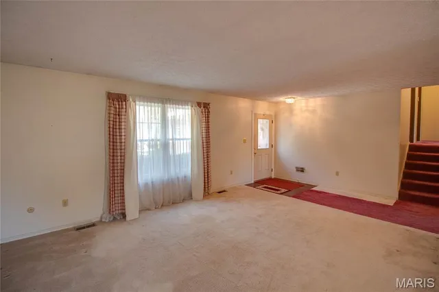 $330,000 | 23850 Green Acres Road, Dow, IL 62022