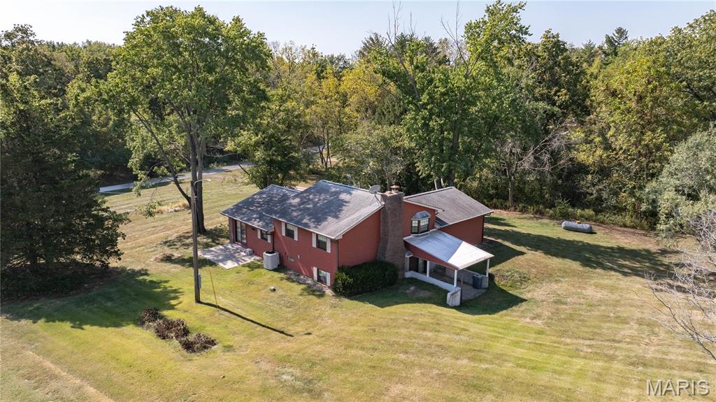 23850 Green Acres Road Dow, IL 62022 - Photo 4 of 58