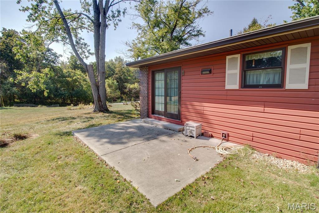 23850 Green Acres Road Dow, IL 62022 - Photo 49 of 58
