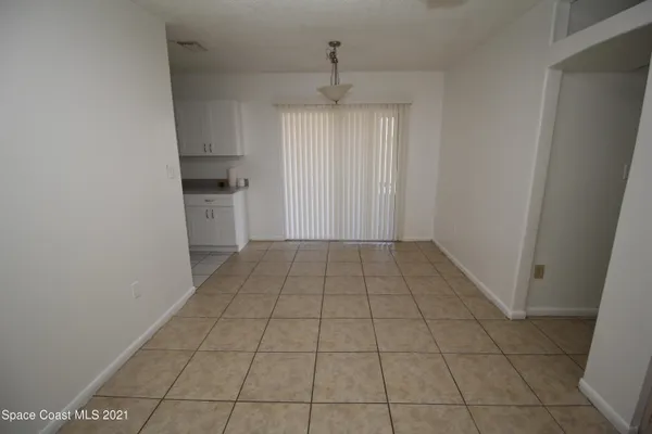 $1,700 | 2919 Rollins Street, Melbourne, FL 32901