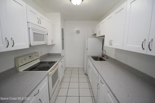 $1,700 | 2919 Rollins Street, Melbourne, FL 32901