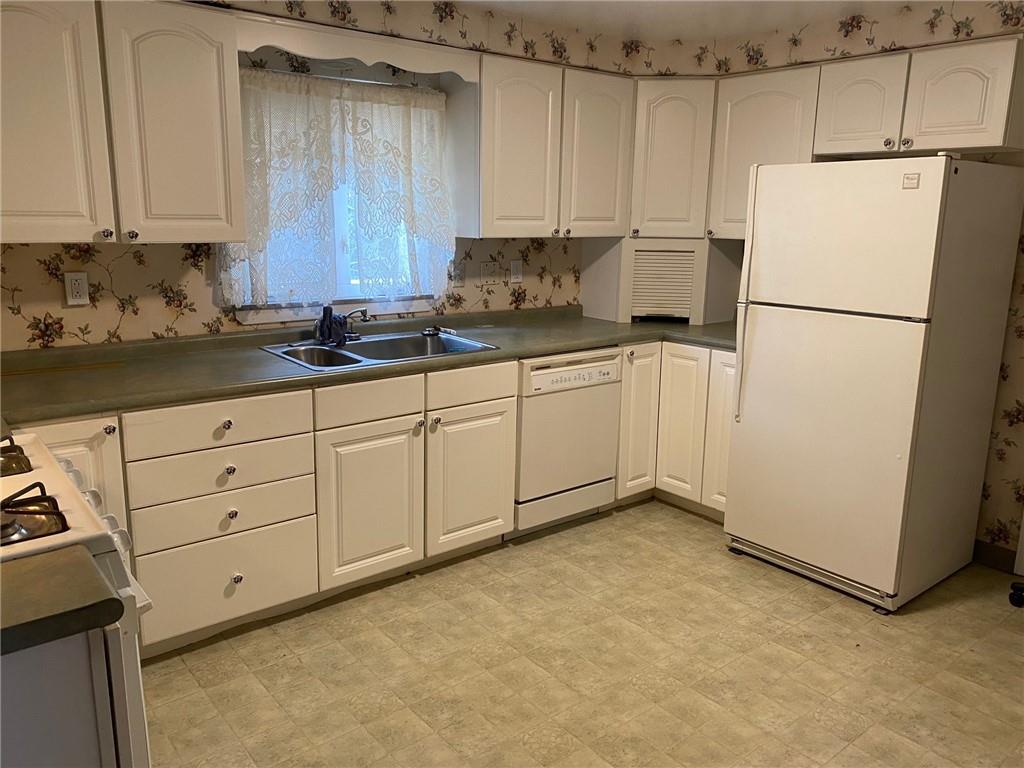 153 Duff Road Pittsburgh, PA 15235 - Photo 12 of 24 Gallery Image 12