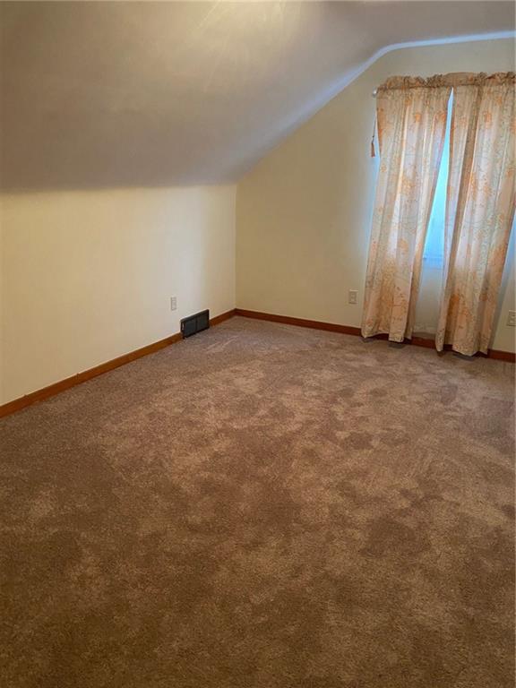 153 Duff Road Pittsburgh, PA 15235 - Photo 18 of 24 Gallery Image 18