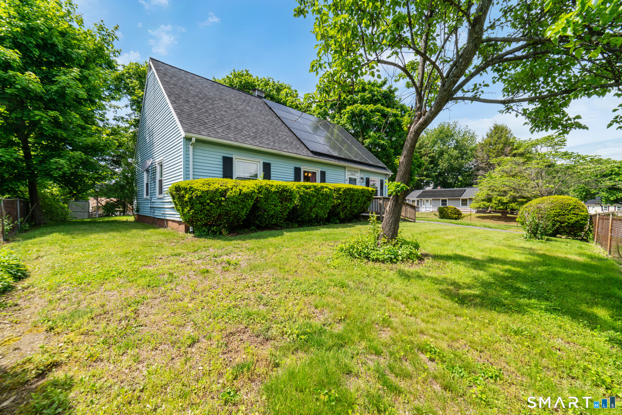 64 Morning Mist Road Naugatuck, CT 06770 - Photo 5 of 32