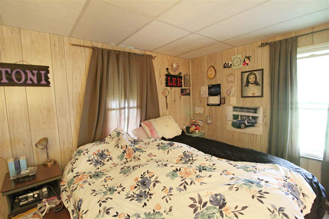 6098 Corunna Road Flint, MI 48532 - Photo 9 of 20