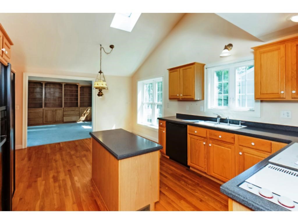 30 Hampton Meadows, Unit 30 Hampton, NH 03842 - Photo 11 of 27 Gallery Image 11