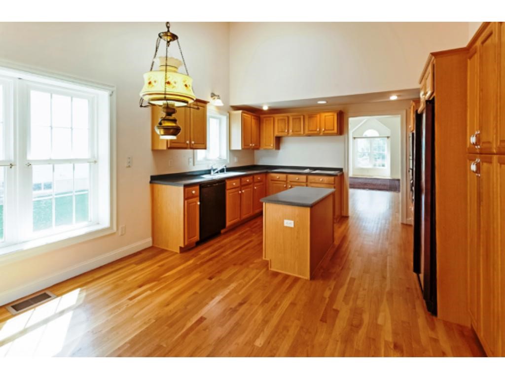 30 Hampton Meadows, Unit 30 Hampton, NH 03842 - Photo 12 of 27 Gallery Image 12