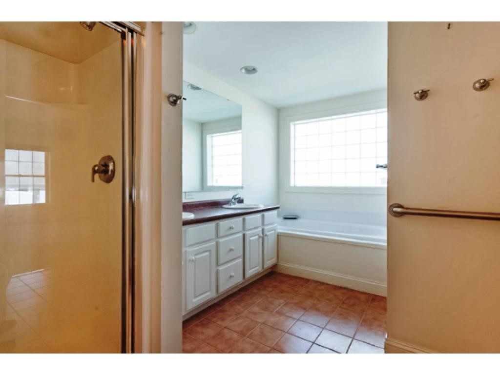 30 Hampton Meadows, Unit 30 Hampton, NH 03842 - Photo 6 of 27 Gallery Image 6