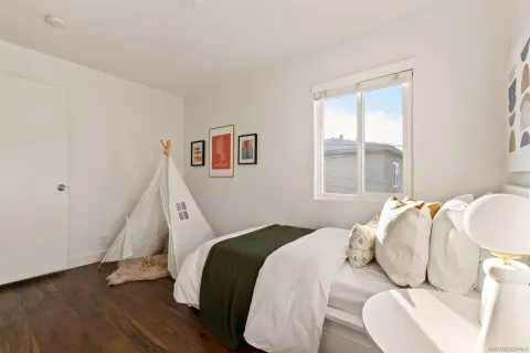 $1,450,000 | 1828 Cable Street, San Diego, CA 92107