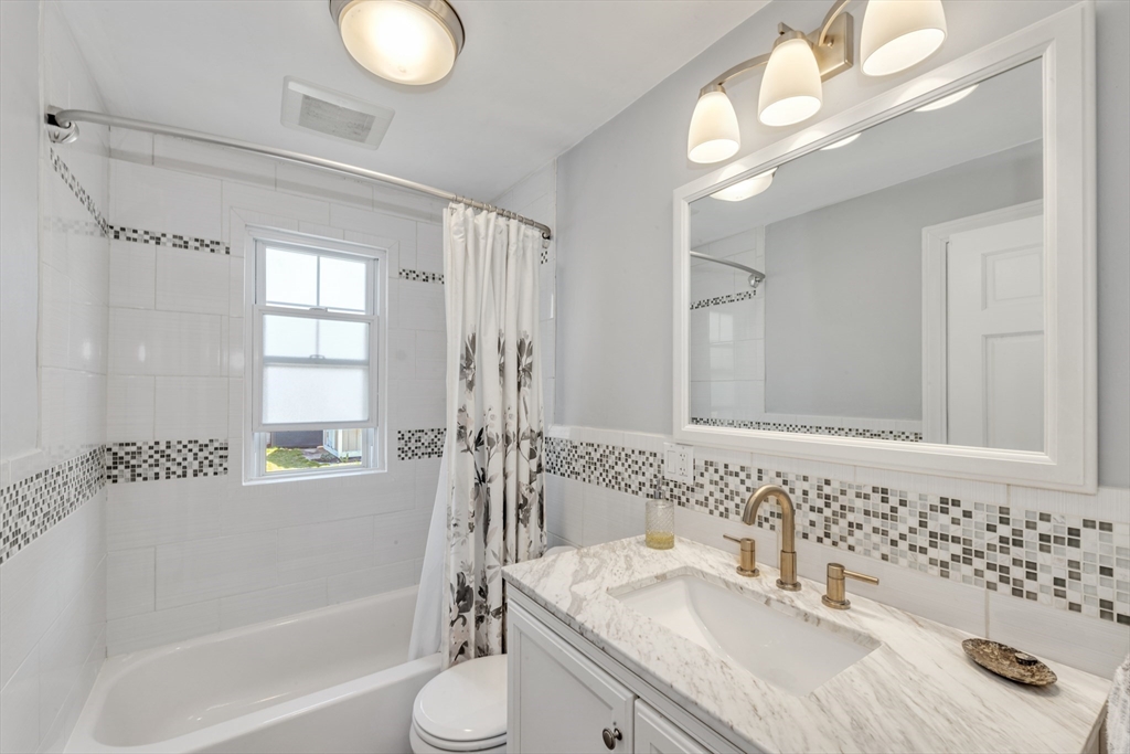 52 Badger Road Boston, MA 02136 - Photo 11 of 24 Gallery Image 11