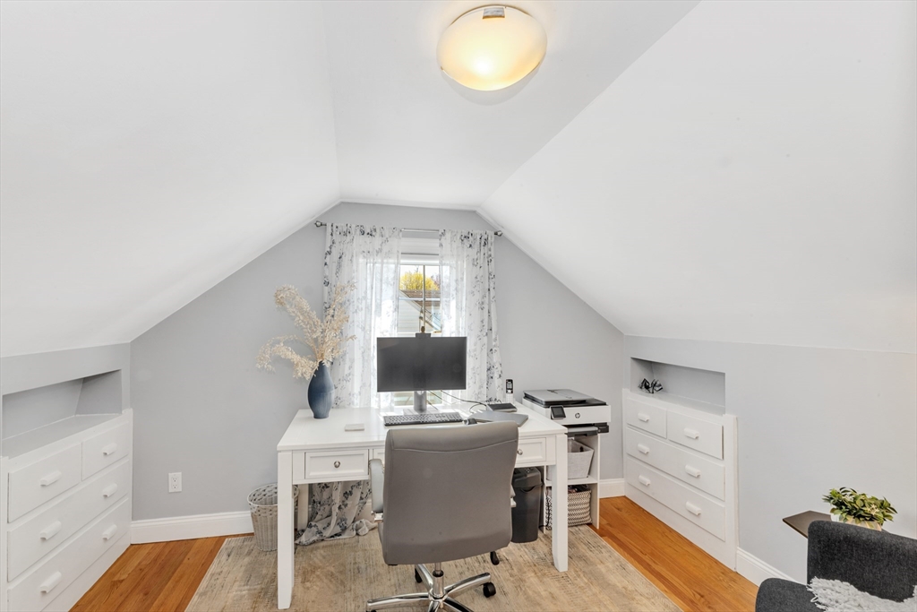 52 Badger Road Boston, MA 02136 - Photo 12 of 24 Gallery Image 12