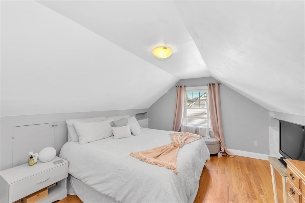 52 Badger Road Boston, MA 02136 - Photo 14 of 24 Gallery Image 14