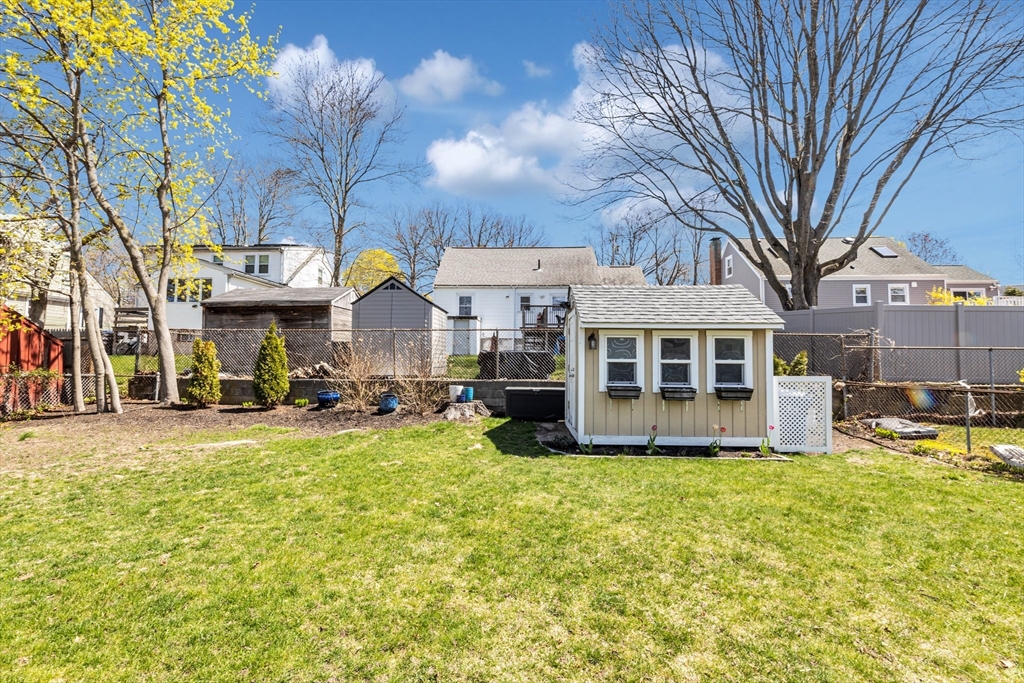 52 Badger Road Boston, MA 02136 - Photo 18 of 24 Gallery Image 18