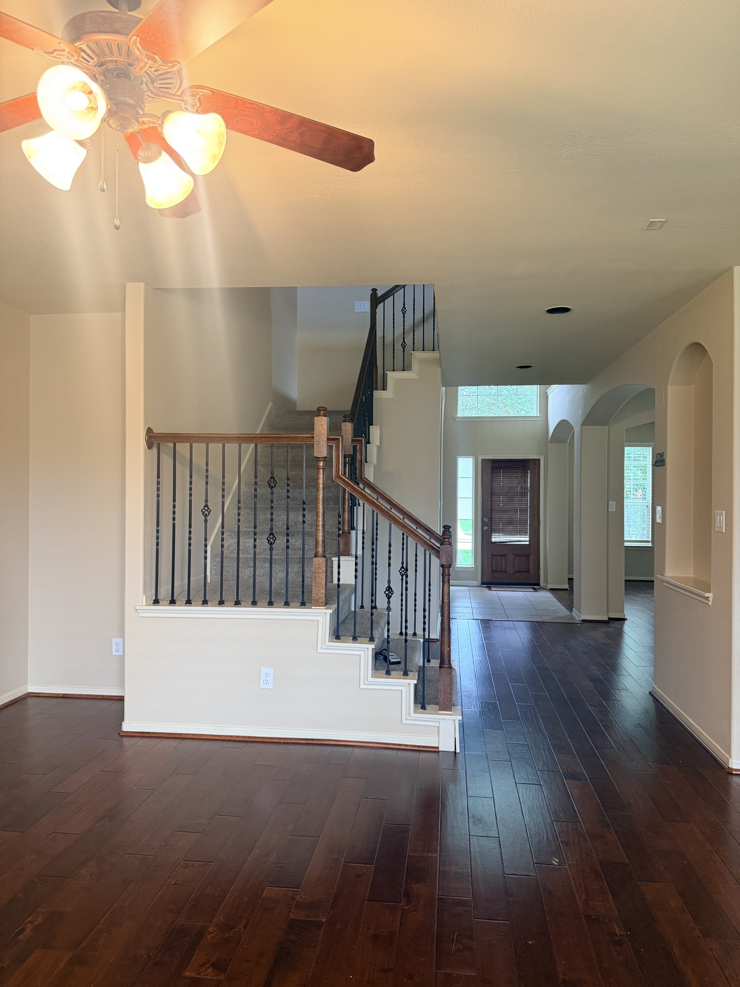 4 Palmdale Lane Manvel, TX 77578 - Photo 3 of 7