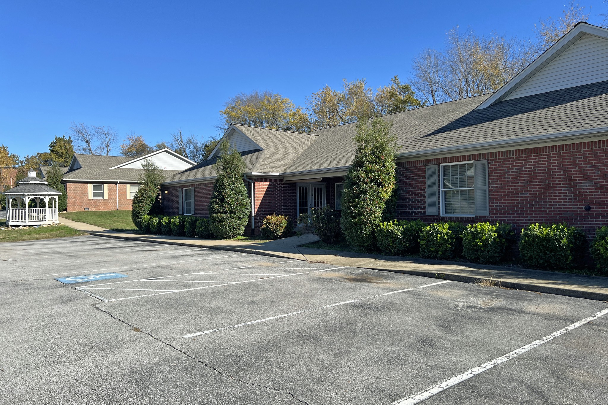 1119 Brookhaven Road Franklin, KY 42134 - Photo 2 of 44