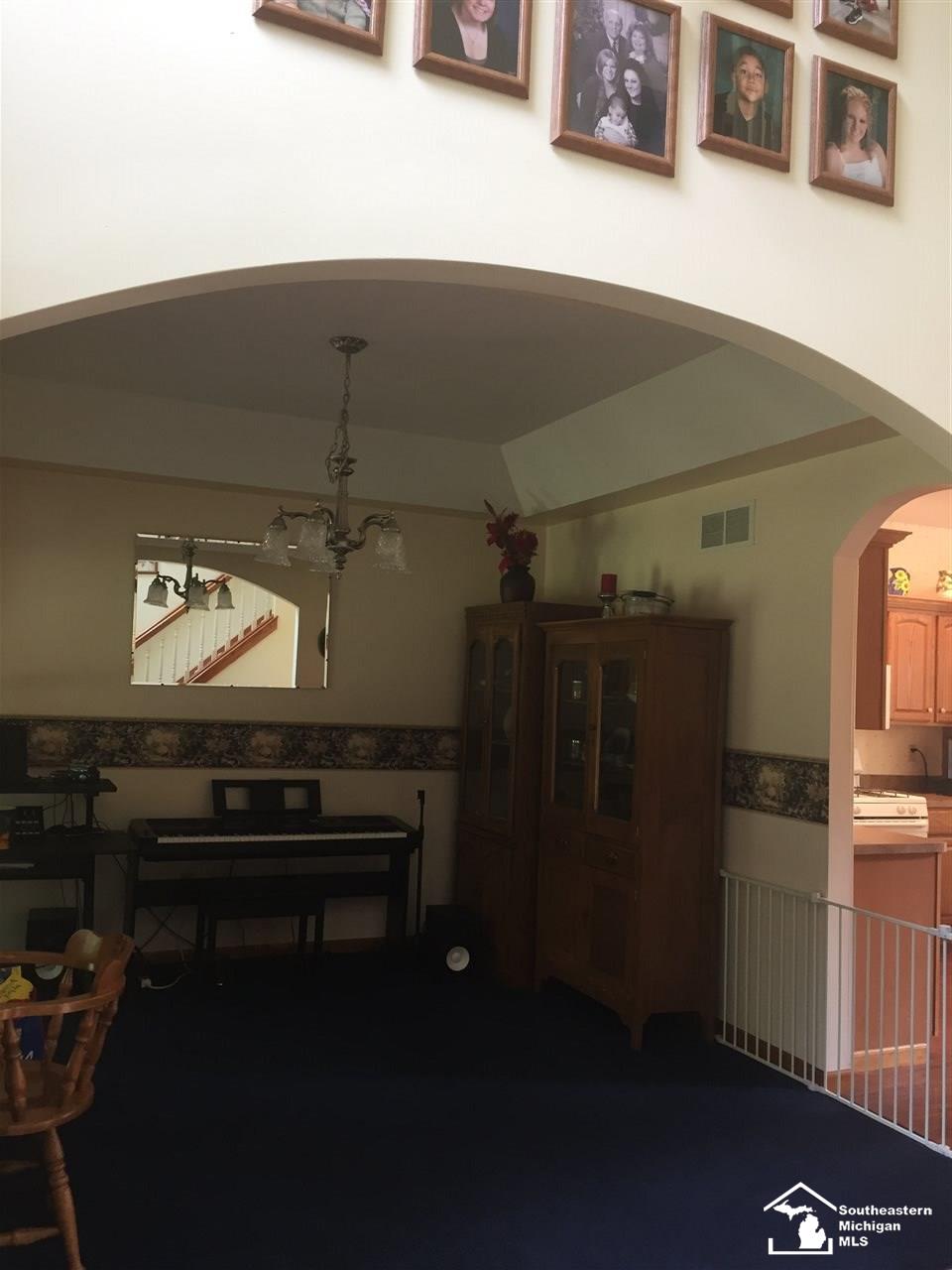 5403 Wells Road Petersburg, MI 49270 - Photo 26 of 44 31364177-25.JPG