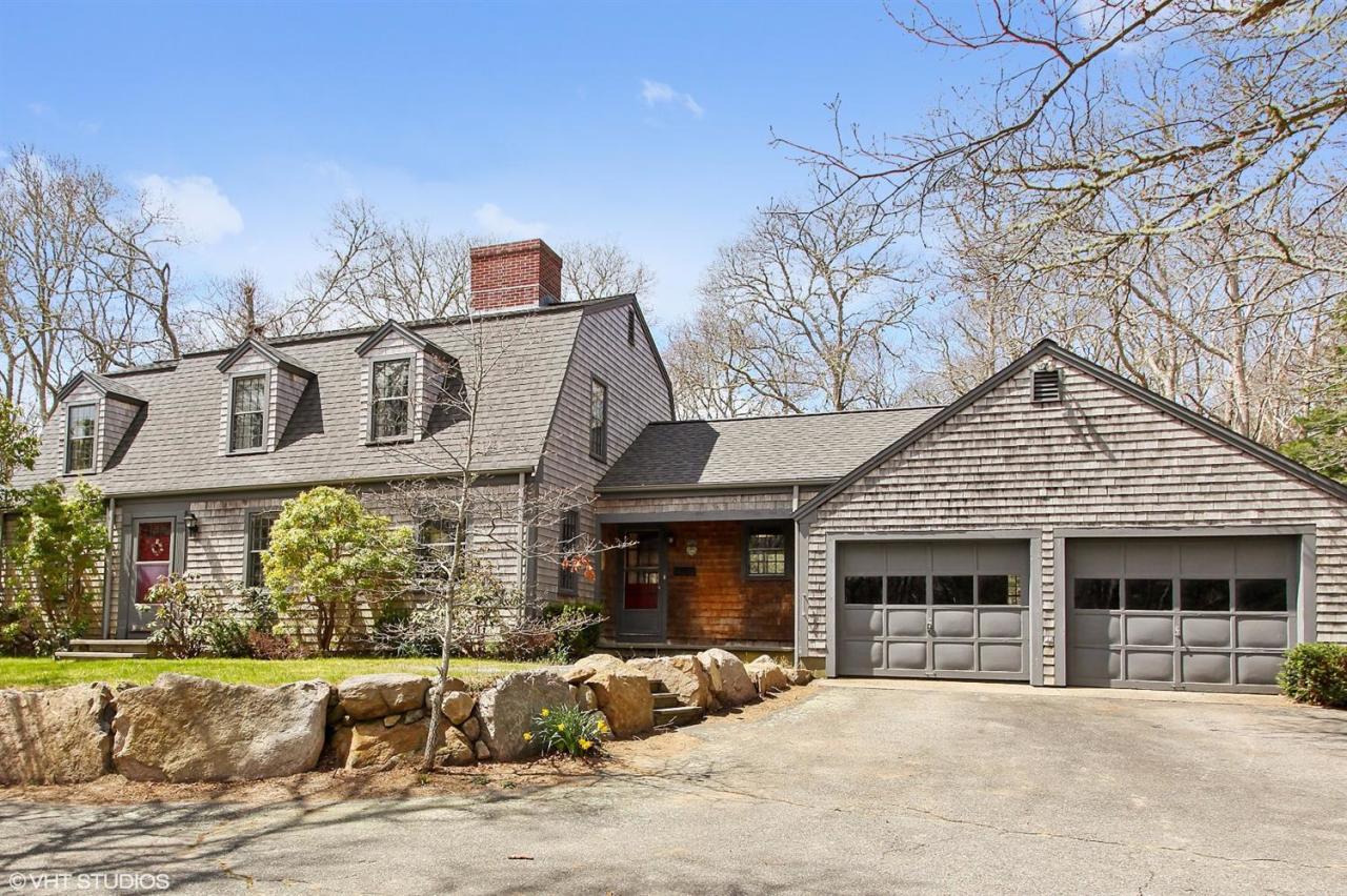 38 Greengate Road Falmouth, MA 02540 - Photo 1 of 15 Primary Photo