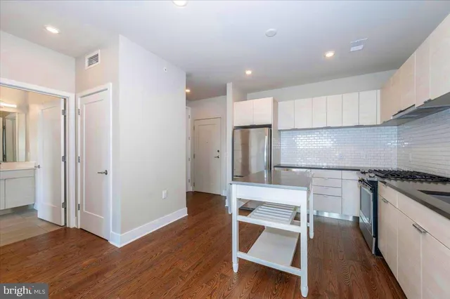 $425,000 | 502 Diamondback Drive, Unit 502, Gaithersburg, MD 20878