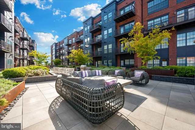 $425,000 | 502 Diamondback Drive, Unit 502, Gaithersburg, MD 20878